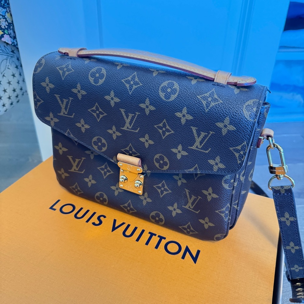 louis vuitton Pochette Métis
